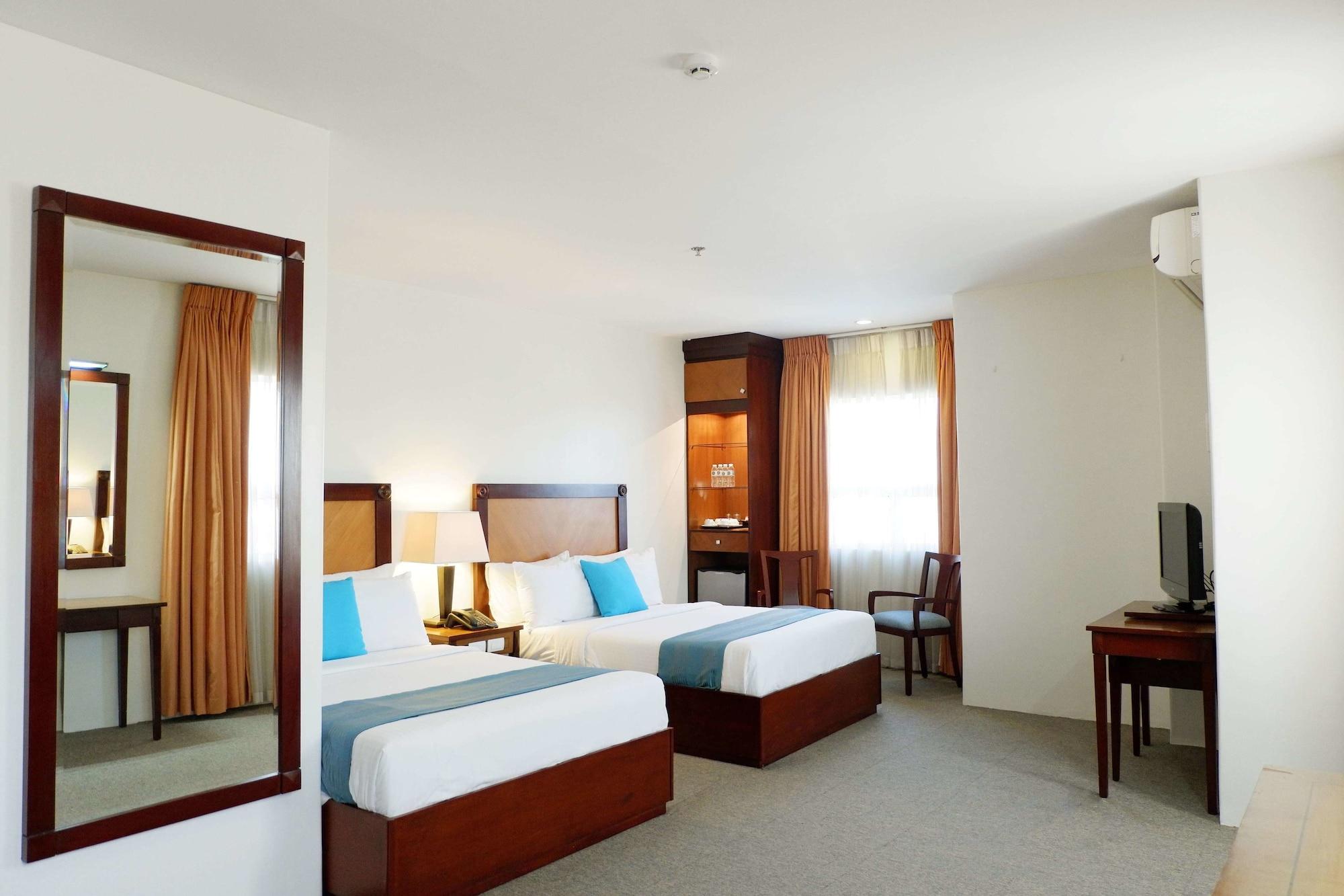 Citi Park Hotel Cebu Powered By Cocotel Экстерьер фото