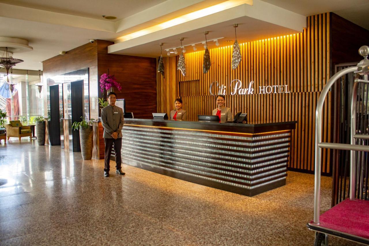 Citi Park Hotel Cebu Powered By Cocotel Экстерьер фото