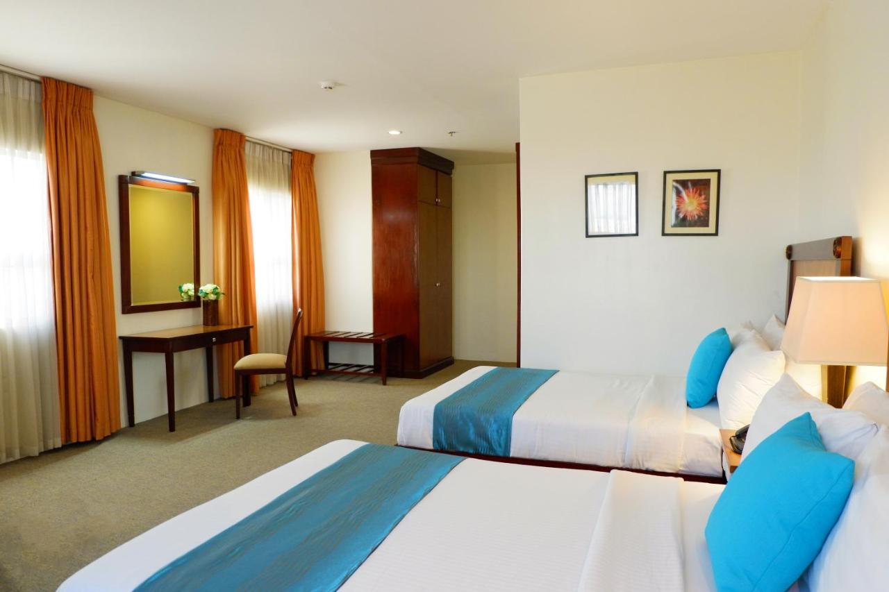 Citi Park Hotel Cebu Powered By Cocotel Экстерьер фото